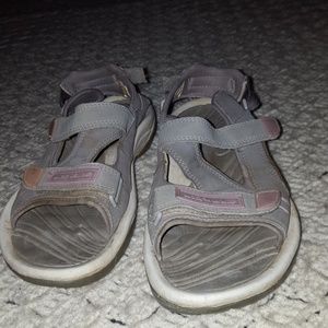 Air Walk sandals